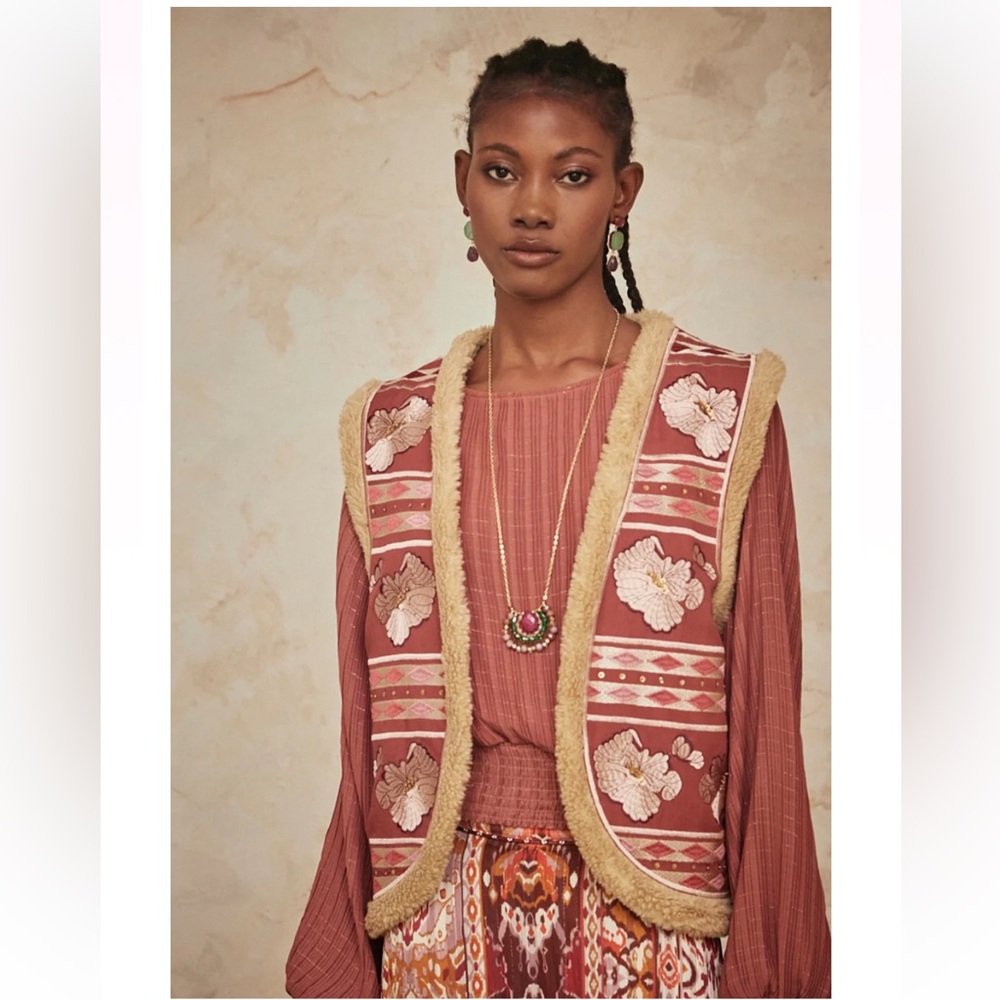 Nekane Ramya Embroidered Boho Sherpa Vest Burgundy Floral Medium NWT